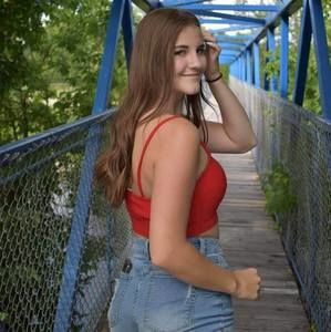 Meet your Posher, Britany